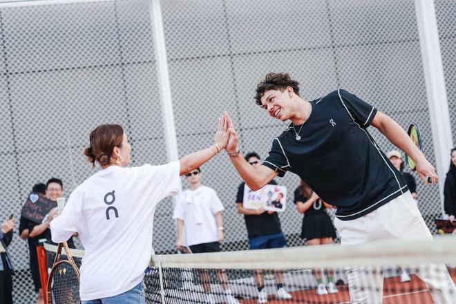 泛的观众群 泛的观众群