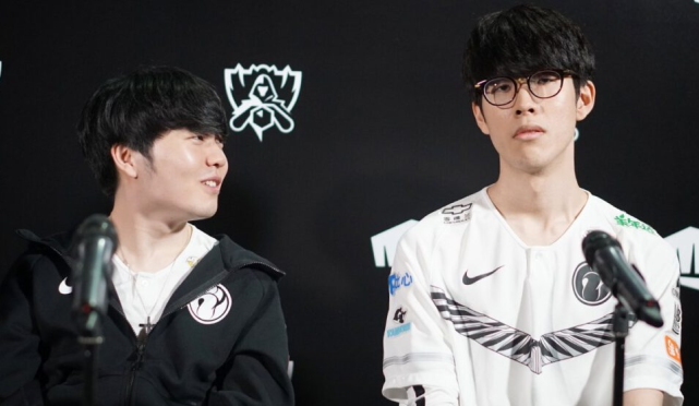 更凭借自己 更凭借自己