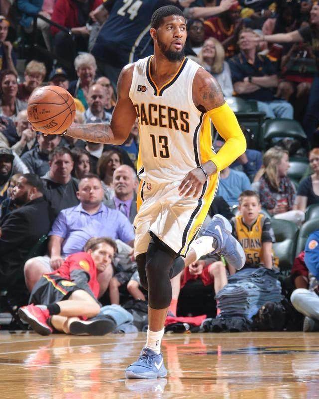 在盛夏的篮 在盛夏的篮