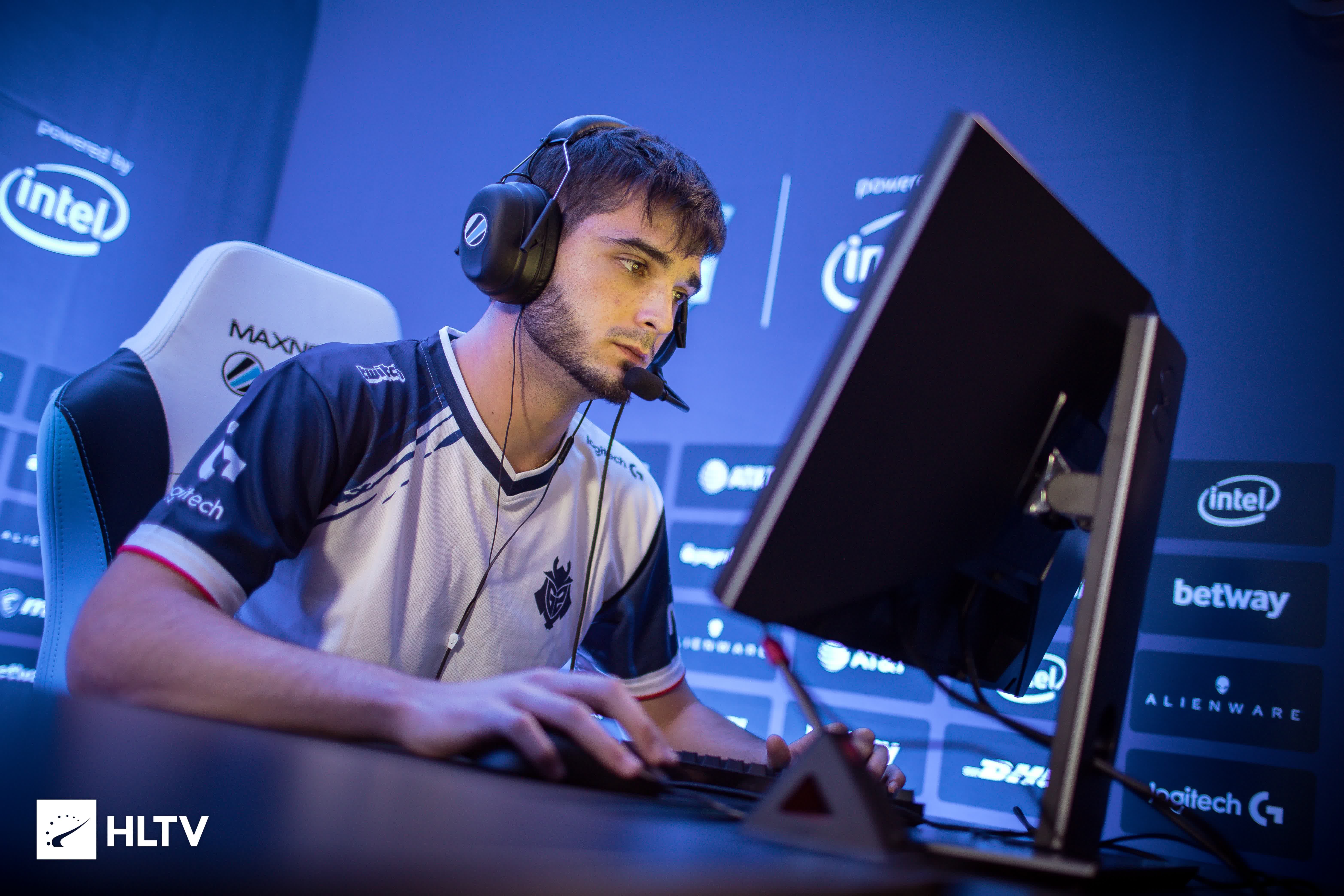 在今年夏季 在今年夏季