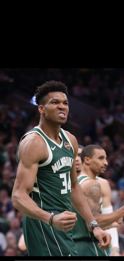 更看他如何 更看他如何