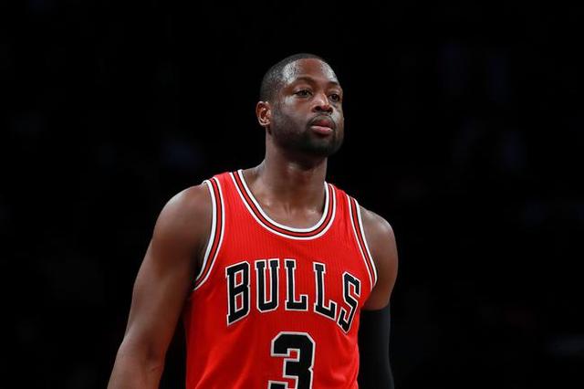 弱侧锋线从 弱侧锋线从