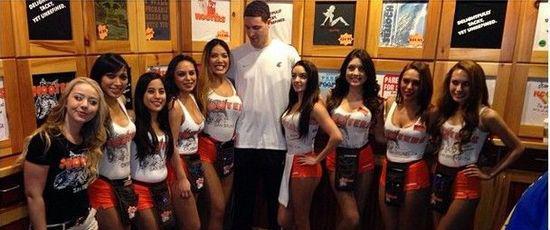 并非一记高 并非一记高